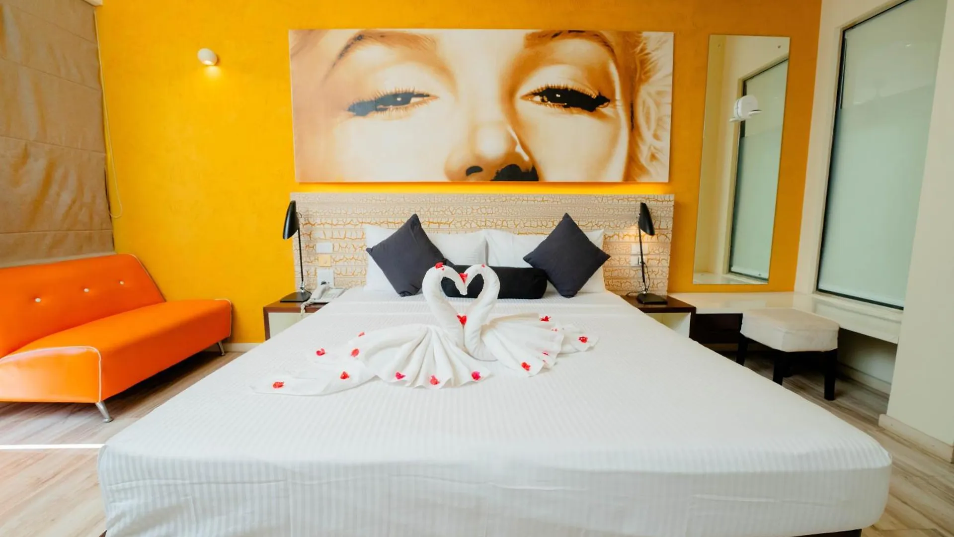 Stay At 3 Negombo 0*,  Sri Lanka